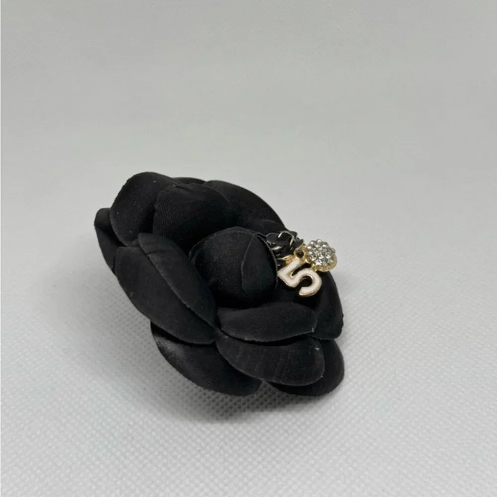 Camellia Style Flower Brooch | Designer-Inspired Luxury Pin | Black Tone